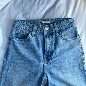 Zara Jeans